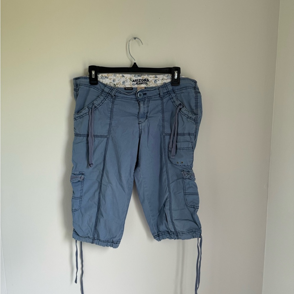 Arizona Blue Cargo Capris Size 13